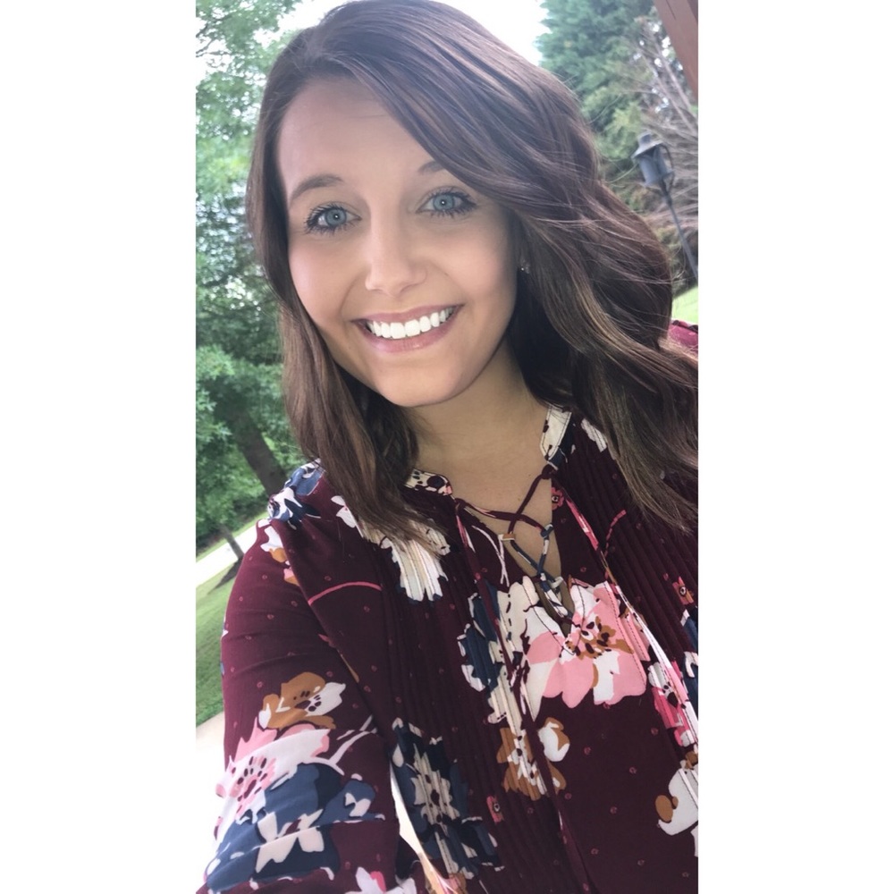 Meet your Posher, Alissa